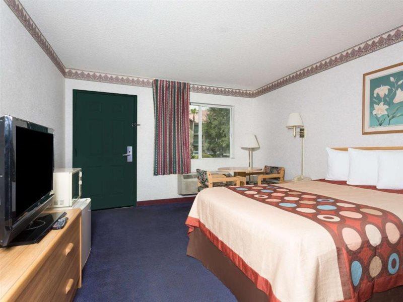 Days Inn By Wyndham Phoenix West Exterior foto